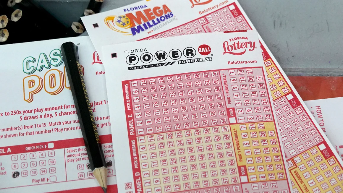 "Oregon Ticket Wins $1.33B Powerball Jackpot: Historic Lottery Moment"